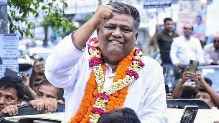 আনোয়ারুজ্জামান চৌধুরী: দেশে নৈরাজ্যকর পরিস্থিতি বিরাজ করছে, জেগে উঠছে জনগণ