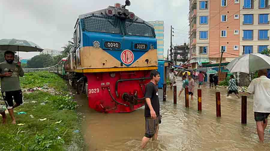 ২০২৫-২৬ অর্থবছরে রেলের লোকসান ১,৮৮৯ কোটি টাকা